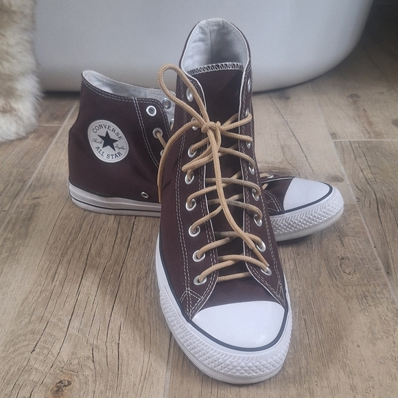 Converse Other - Chuck Taylor All StarUnisex High-Top Sneakers -  Chocolate Sz M12 W14